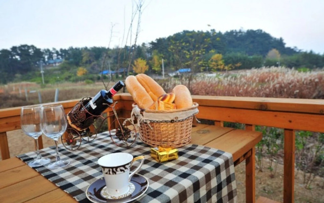 Gangneung Gyeongpo Holiday Pension
