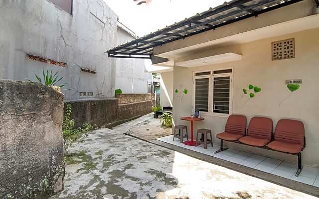 Kost Carmelia Syariah Baranangsiang Bogor