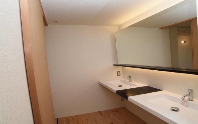 駐車場無料 Nagoya Hostel The Three Smiles Free Car Park – Bathroom – Nagoya
