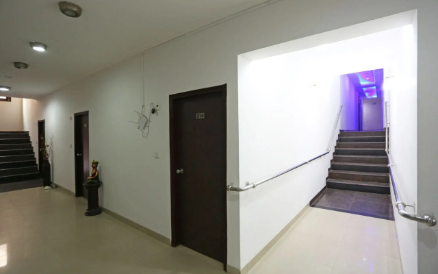 Hotel Om Paradise Near IGI Delhi Airport