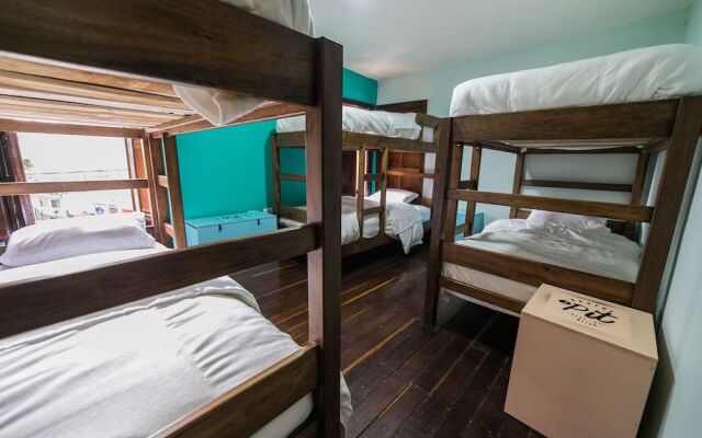 El Pit Hostel