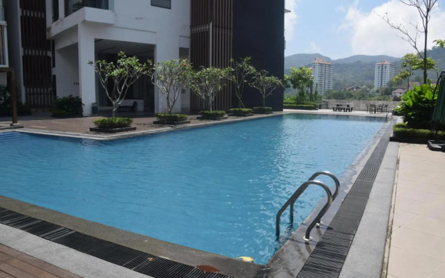 Pool View Casa Suite @ Midhill Genting Highlands (5pax)