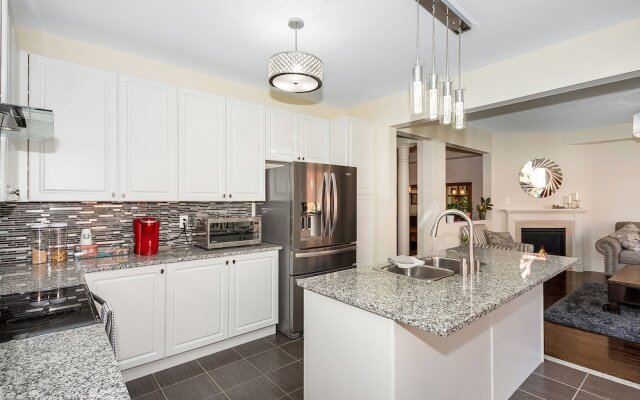 4 bdrms Milton near Toronto and Niagara