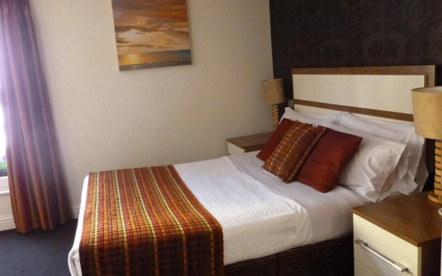 White Lady Hotel