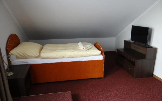 Rybárska bašta a penzión Dobys