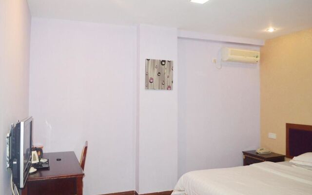 Wanzhong Fortune Chain Hotel
