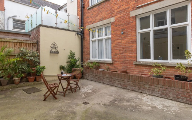 Watersmeet Apartment