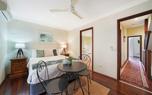 Port Mill Bed And Breakfast