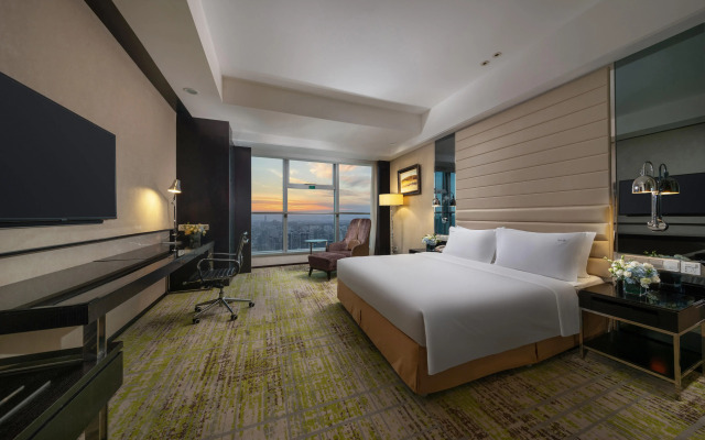 Holiday Inn Beijing Focus Square, an IHG Hotel