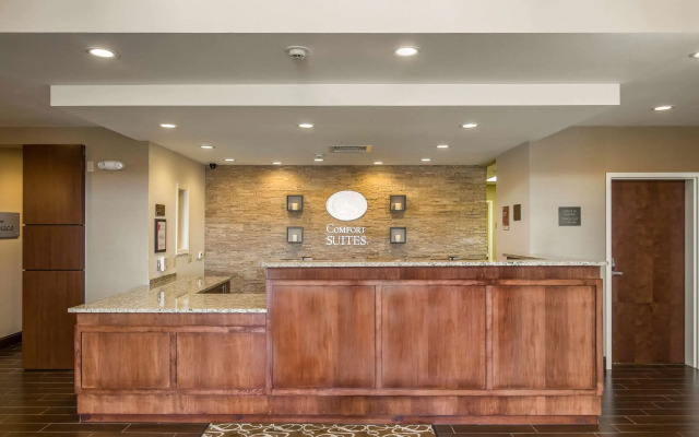Comfort Suites Dodge City