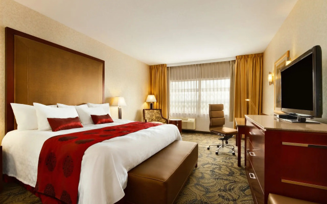 Poco Inn and Suites Hotel & Conference Centre