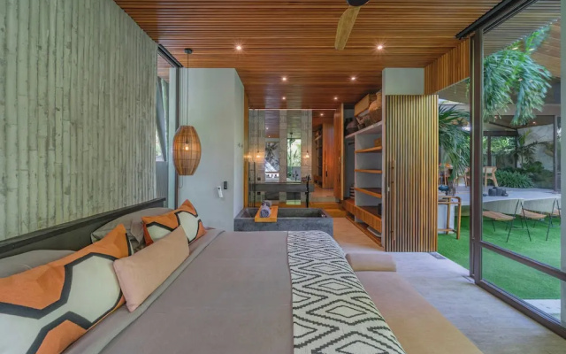 Ohlala - Luxury Tropical Escape in Pererenan