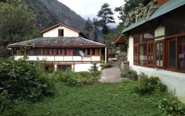 Thakur cottage homestay