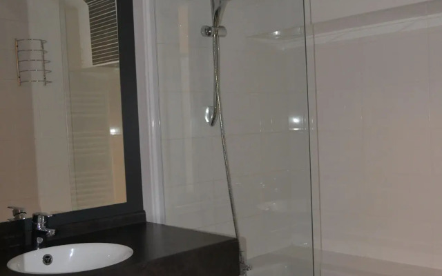 Spa Marin du Val André Thalasso Resort