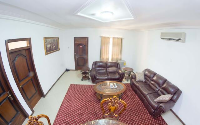 Royal Elmount Hotel