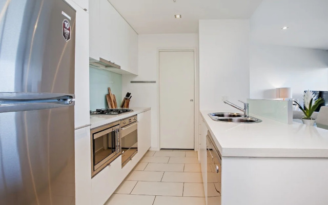Melbourne Holiday Apartments Flinders Wharf