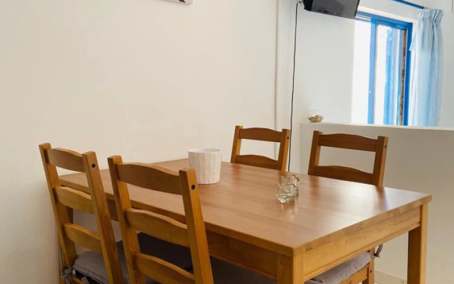 Spanos Apartments
