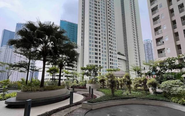 Salute de Madison Park Apartments