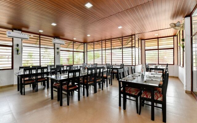 Palette Resort - Grand Ayur Island