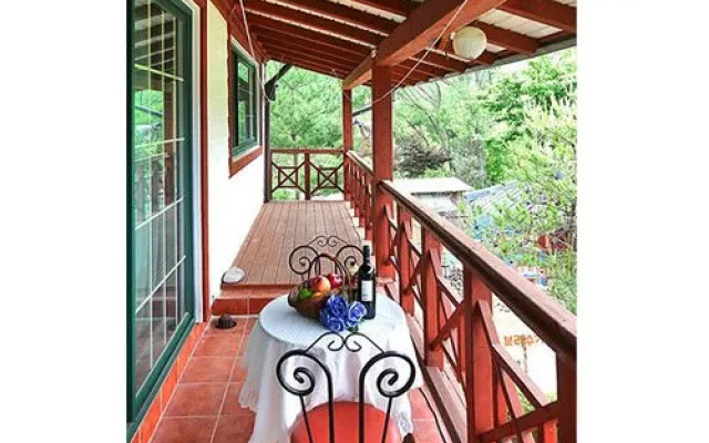 Pyeongchang White Windmill Pension