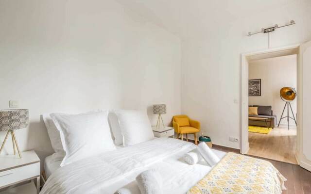 Beautiful Apartment for 4 People in the 15th