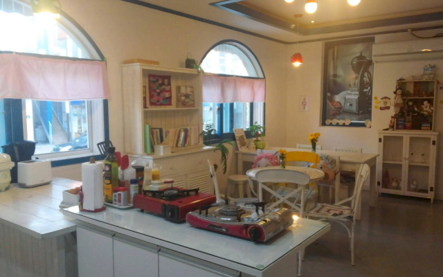 Marine Guesthouse