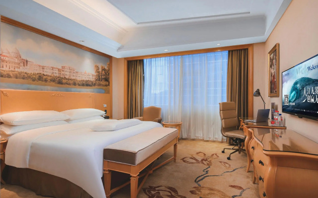 Vienna International Hotel Shenzhen North Station Branch