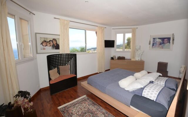 Villa With 3 Bedrooms in Ville-di-pietrabugno, With Wonderful sea View