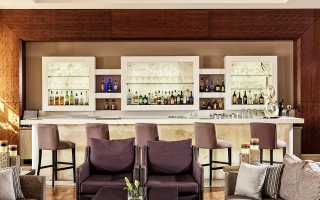 Aphrodite Hills Hotel