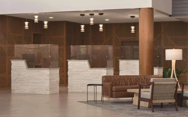 Oneida Casino Hotel