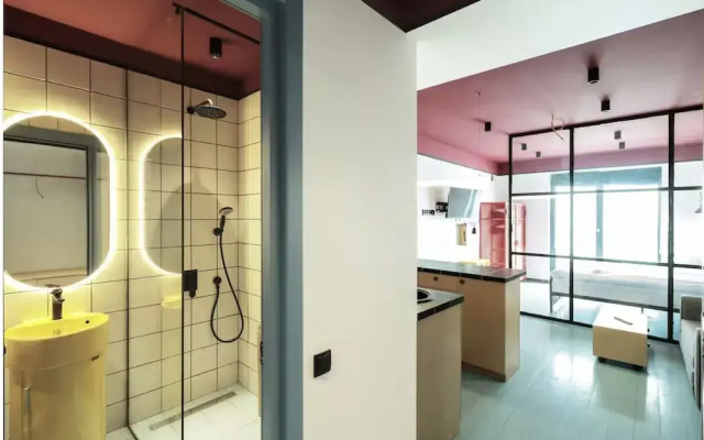 Super Stylish Apartment by Wehost