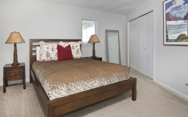 2338 Tahoe Drive