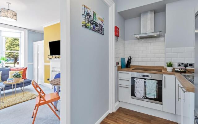 Valley Gardens View - City Centre One Bedroom Apartment