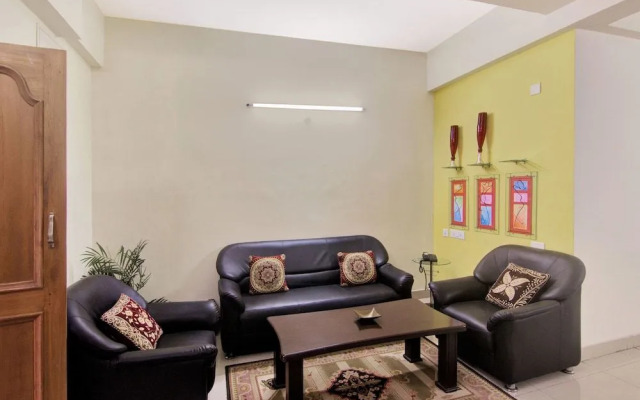 OYO 20008 SilverKey Madhapur