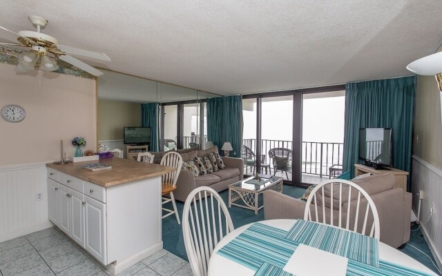 Royal Garden Resort 505 2 Bedroom Condo by RedAwning