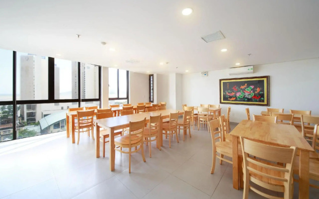 Ha Nhung Hotel