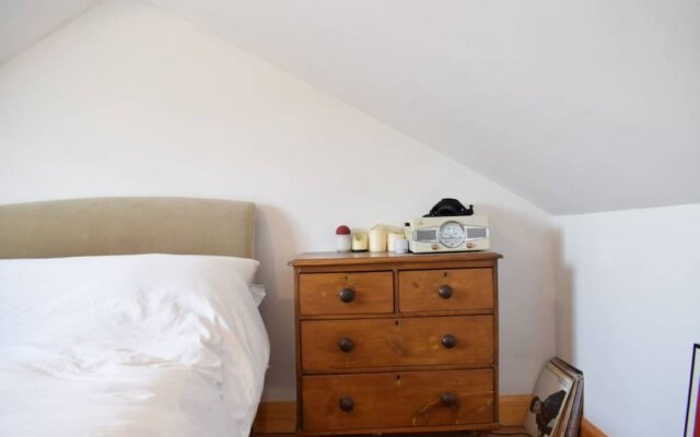 Stylish 2 Bedroom Flat In Finsbury Park