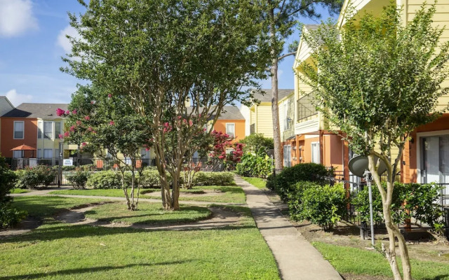 OYO Apartments at Broadmead