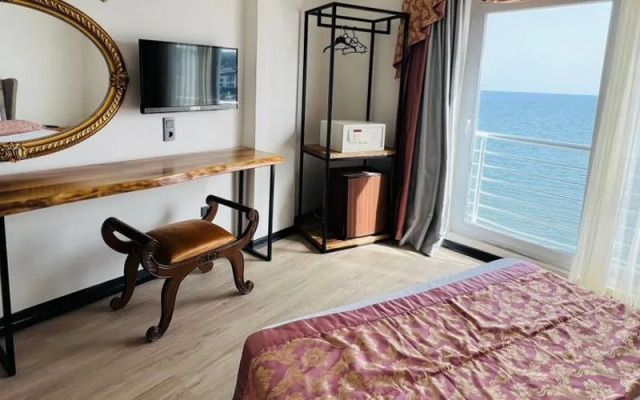 Tepe Beach Hotel
