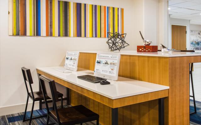 Holiday Inn Express & Suites Cedar City by IHG