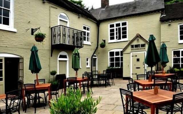 White Hart Cafe Bar & Bistro