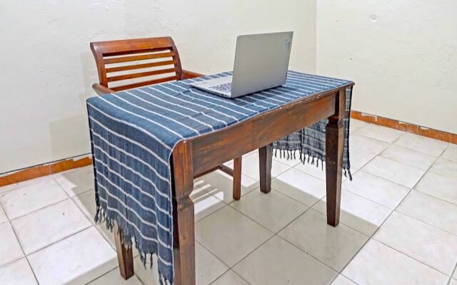 OYO Life 91896 Kost Bu Dewi Syariah