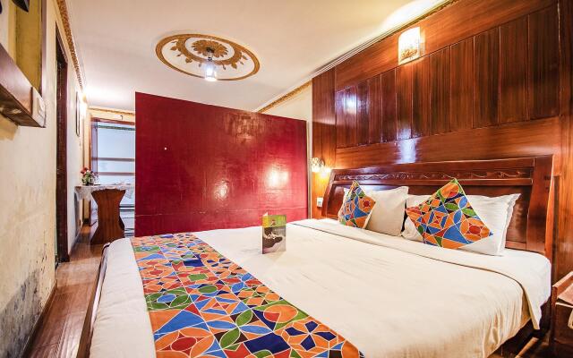 FabHotel Roshan Residency