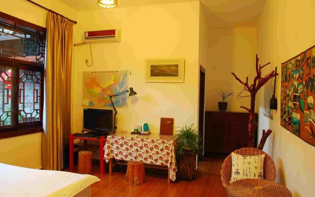 Yangshuo Dongling Resort