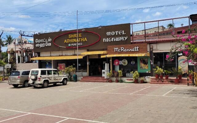 Sri Adhinatha Motel Highway