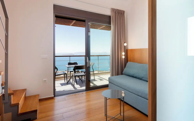 Omnia Villas