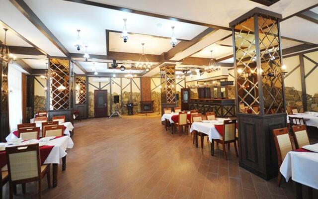 Royal Hotel