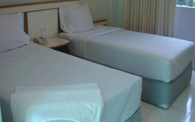 Wangburapa Grand Hotel