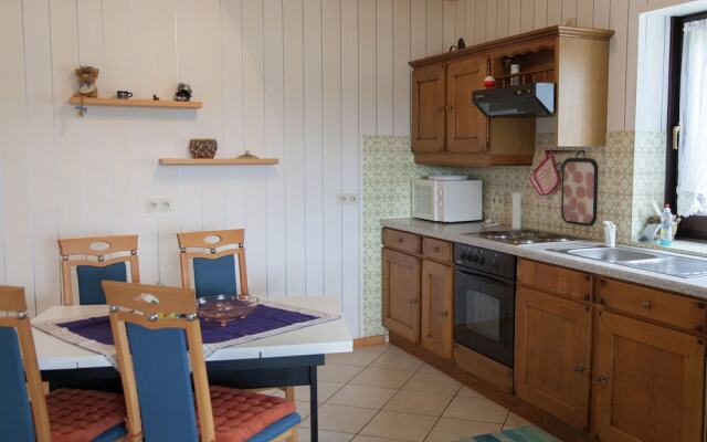 Quaint Apartment in Morscheid-riedenburg With Garden