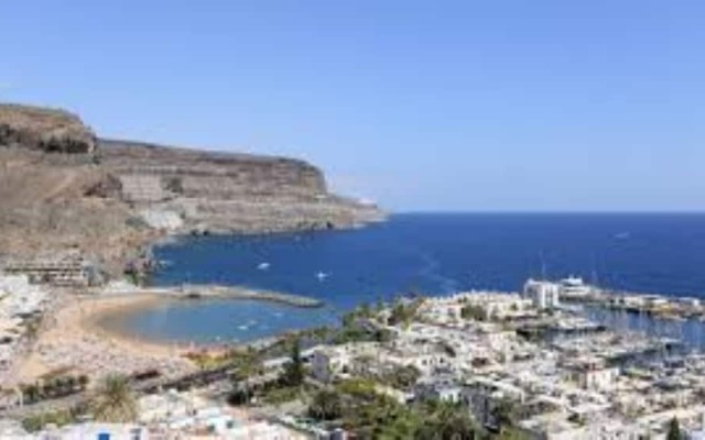 Golden Beach Puerto de Mogan